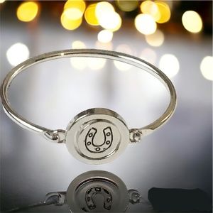 Horse Shoe Charm Horse Bracelet Equestrian Pony Bangle Fashion Jewelry Women